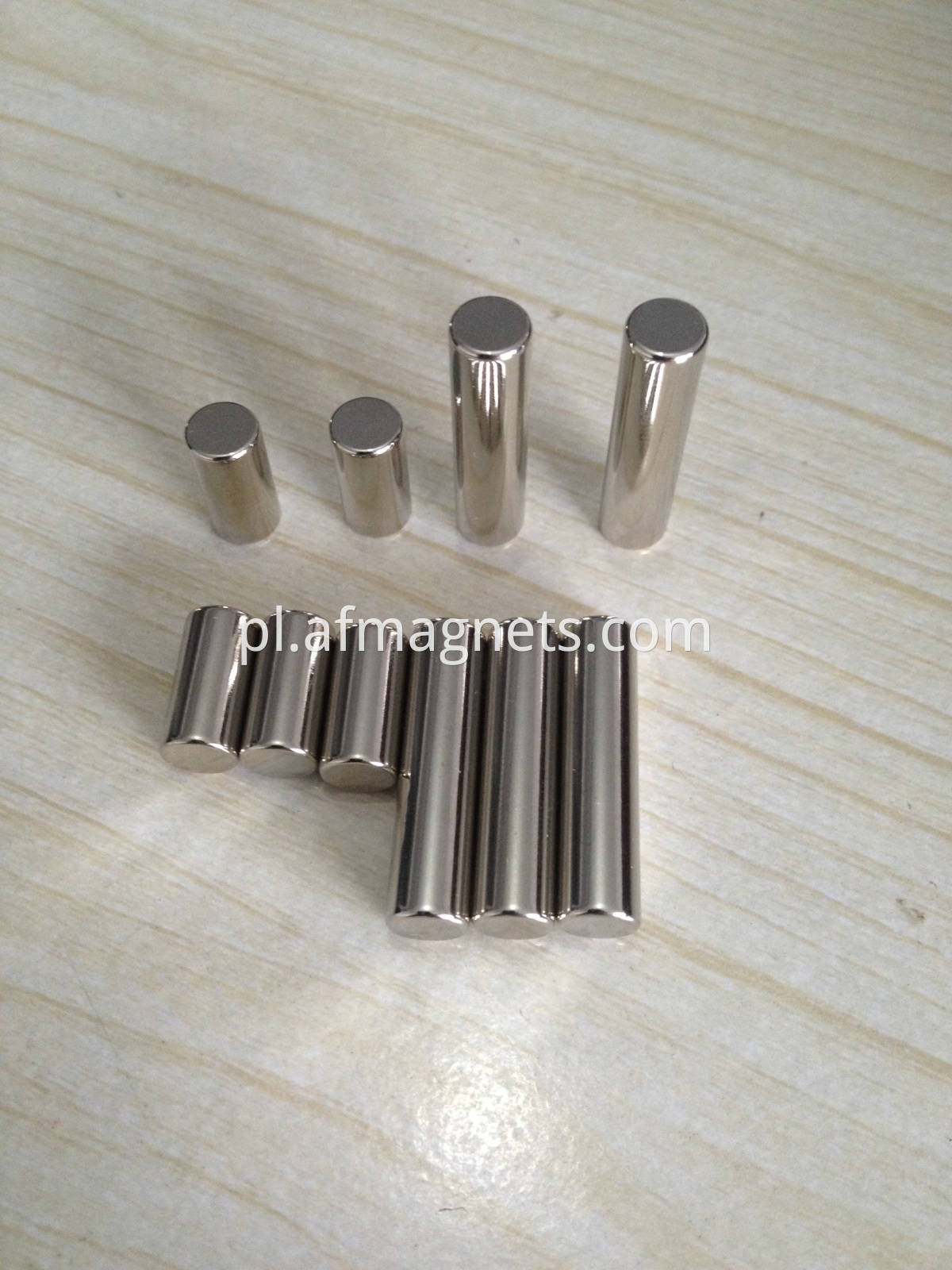 Custom Neodymium Cylinder Magnets